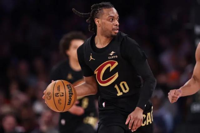 乐鱼体育登录入口-加兰开启季后赛模式直指绿军 骑士冲冠他是X因素