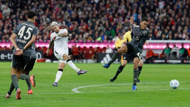 APP 下载-一场“瓜式憾平”过后，孔帕尼和阿隆索谁赢了谁？